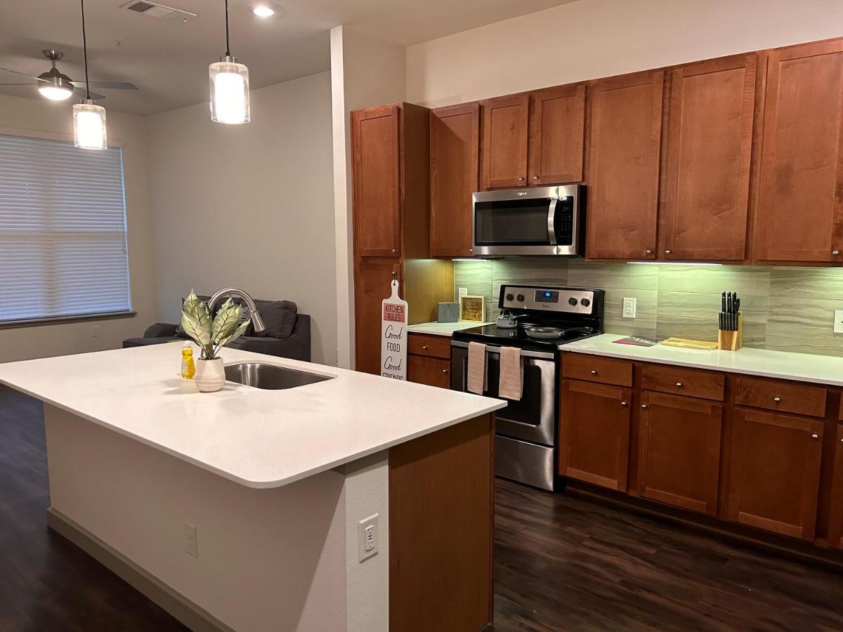 Downtown Houston Apartment Exterior photo